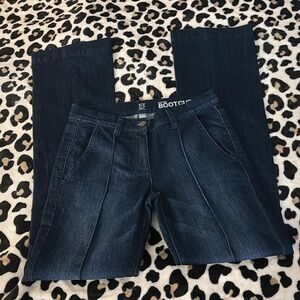 Low rise bootcut denim jeans